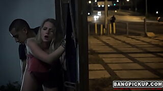 18 years old sex girls vs girls