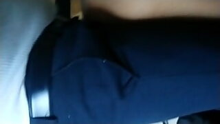 abuelo folla a su nieta culona