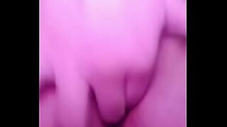 2 army man rapping a girl