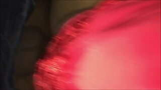 1080p un ouvrier costaud sest fait prendre en train de se branler dans un escalier