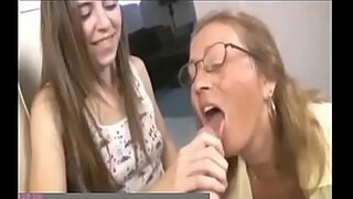 18 year old and mother xx com
