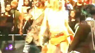 18 years girl fucked hard in first debut