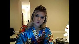 18 year old showing you how to cum just by using your hands