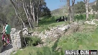 adhuri aas hunter