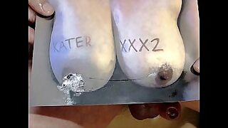 addd dem titz to my xxxmas lyst
