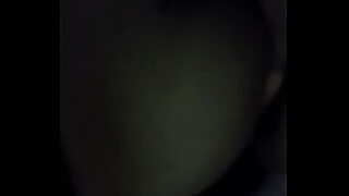 1080p un ouvrier costaud sest fait prendre en train de se branler dans un escalier