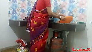 18 years boy stripped saree and fuck step mom