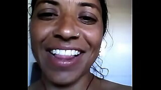 meenu prajapati tango live saree navel