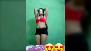 18 year old breaks the seal of the pussy with her step brothers big