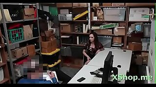 18 years fengger in virginity pussy
