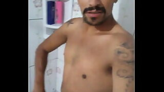 coroa com novinho