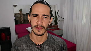 comi ela dormindo prima