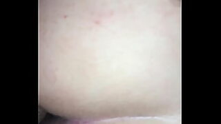 comendo a novinha de aparelho