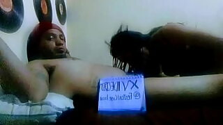 ambon es batu ke memek