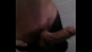 1 girl 4 boys at a time 1 in moutn 2 in vagina 1 in 2 hole
