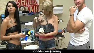 18 year girl first time xxx vedio
