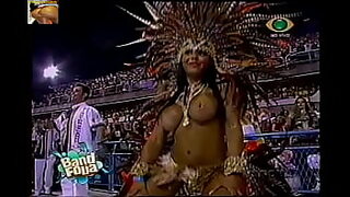 argentinian slut is picked up from swimming bool