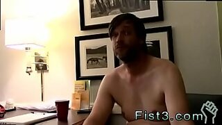 1sr time milk from nipple