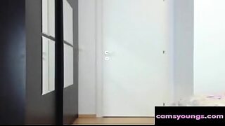 2 teens webcam