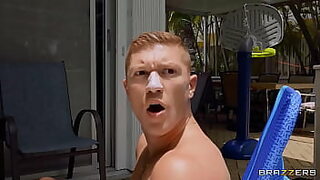 10 sec stepdaughter and stepmom swapped with stepson and stepdad in an insane family taboo foursome