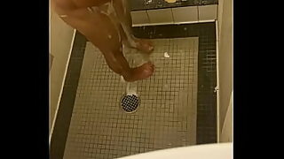 bangali mom bath and son watch hidden camara