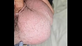 18 year boy sucking girl boobs