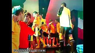 1 girl 5 boys sax vidio on fast