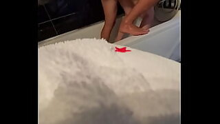 1 girl 4 boys at a time 1 in moutn 2 in vagina 1 in 2 hole