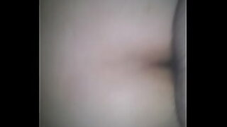 amigo dejo a su novia caliente y sola conmigo asi que nos pusimos a coger a sus espaldas siguenos en