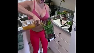 Making butt smoothies
