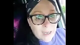 18 year old showing you how to cum just by using your hands
