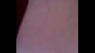 agacharse para cojer el jabon