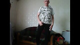 pulling down penty tight lycra