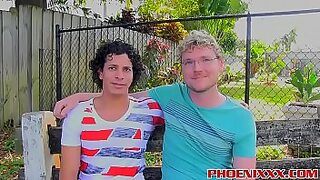 artis r indo