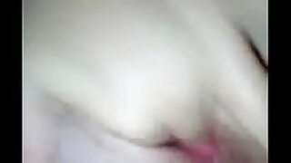 1080p un ouvrier costaud sest fait prendre en train de se branler dans un escalier