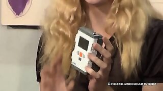 asian girl pleasured to use a vibrator