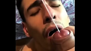 abuelo folla a su nieta culona