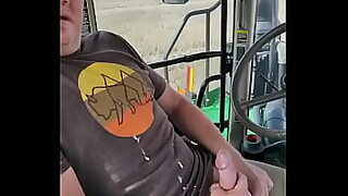 adik perempuan bawah umur dicolmek oleh abang