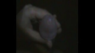bro catch sis removing clothes