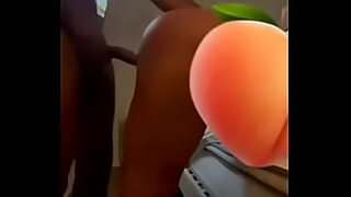 13 saal ki ladki bina kapdo me
