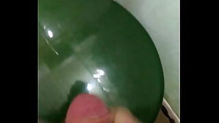 batendo punheta
