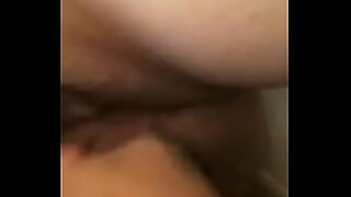 1080p un ouvrier costaud sest fait prendre en train de se branler dans un escalier