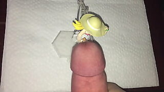 1 girl 4 boys at a time 1 in moutn 2 in vagina 1 in 2 hole