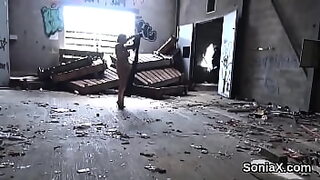 18 yo gets pounded by big dick