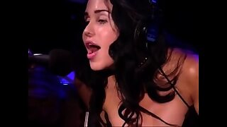 18 year old breaks the seal of the pussy with her step brothers big