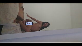 18 year old na lalaki hinalikan at titirahin ang maputing tiyahin