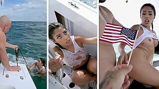 1 girl 4 boys at a time 1 in moutn 2 in vagina 1 in 2 hole