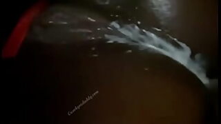 9wating puss