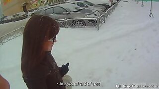 1 girl 4 boys at a time 1 in moutn 2 in vagina 1 in 2 hole