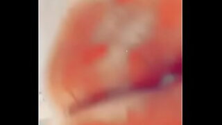 ass shaking in camera